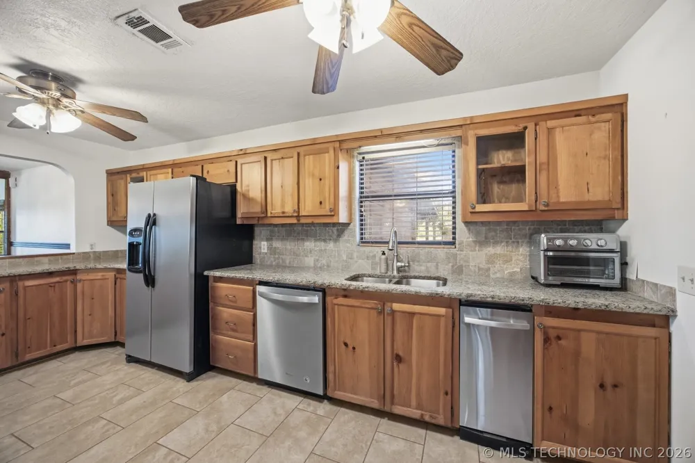 417115 E 1950 Antlers, OK 74523