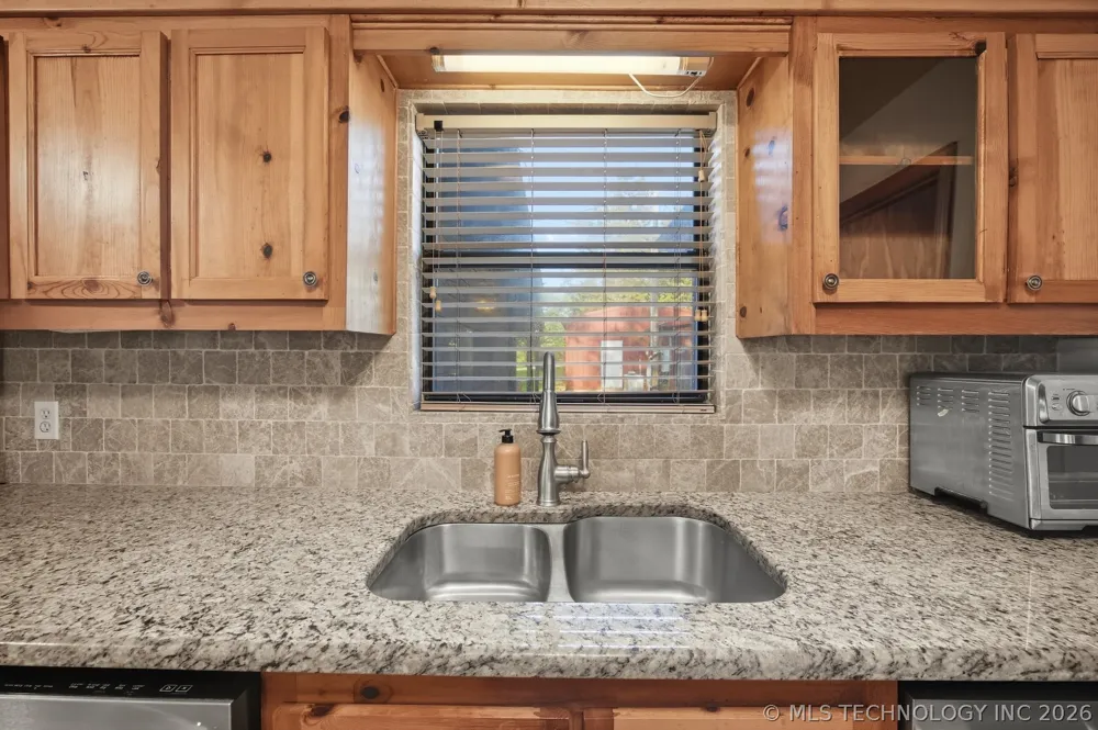 417115 E 1950 Antlers, OK 74523