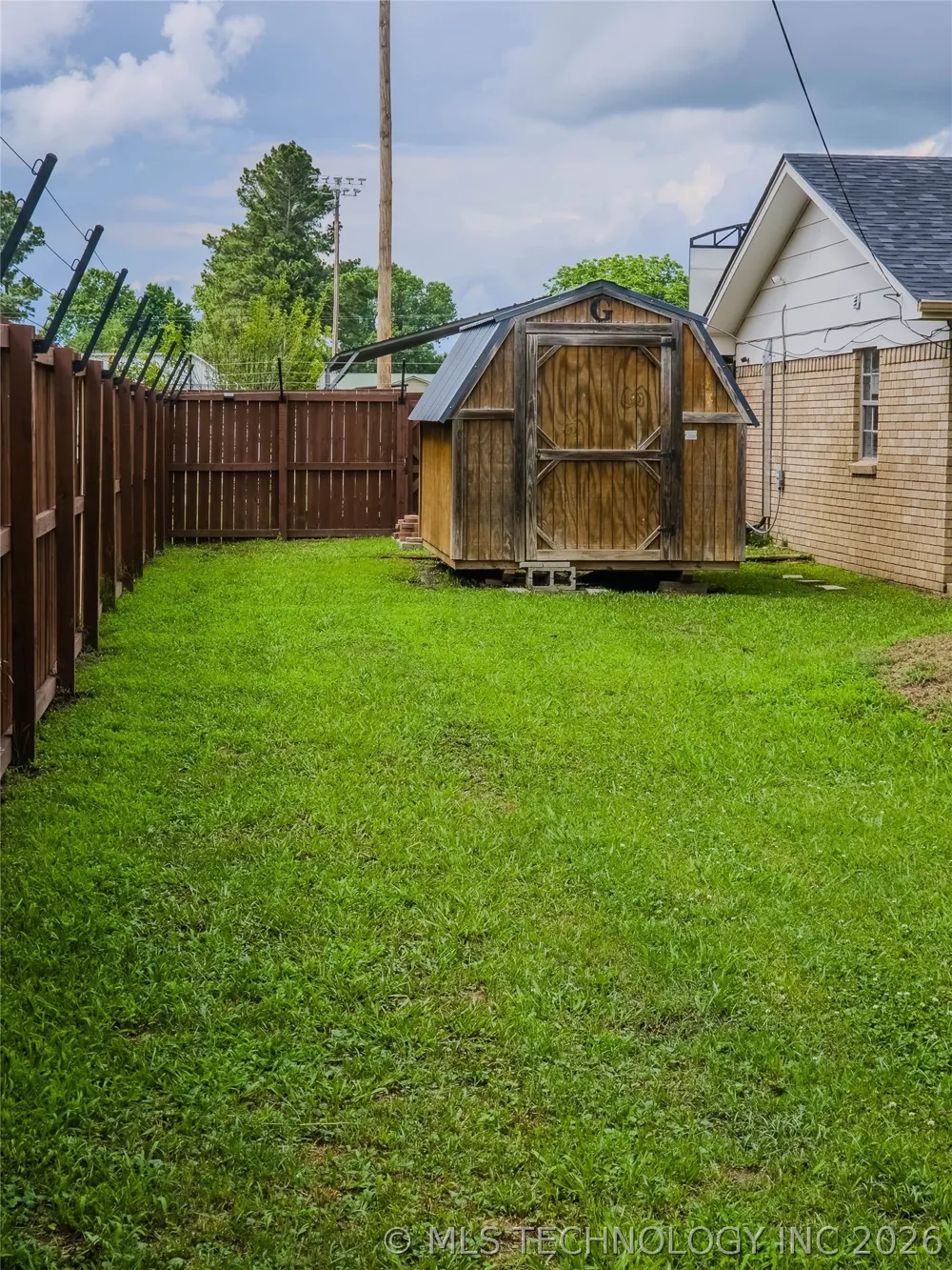 413 Stanton Calera, OK 74730