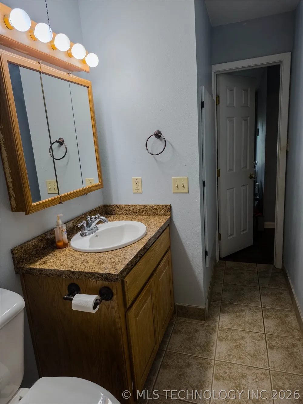 413 Stanton Calera, OK 74730
