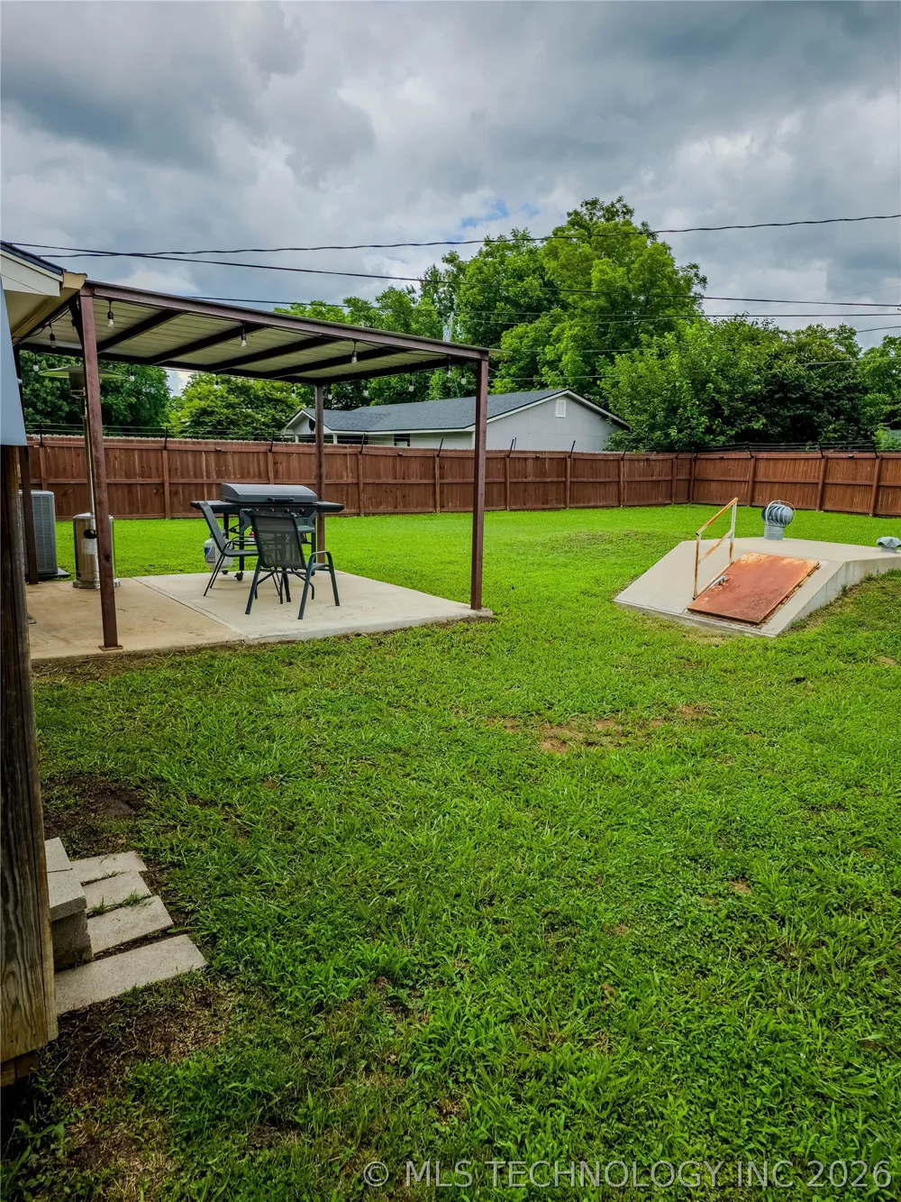 413 Stanton Calera, OK 74730