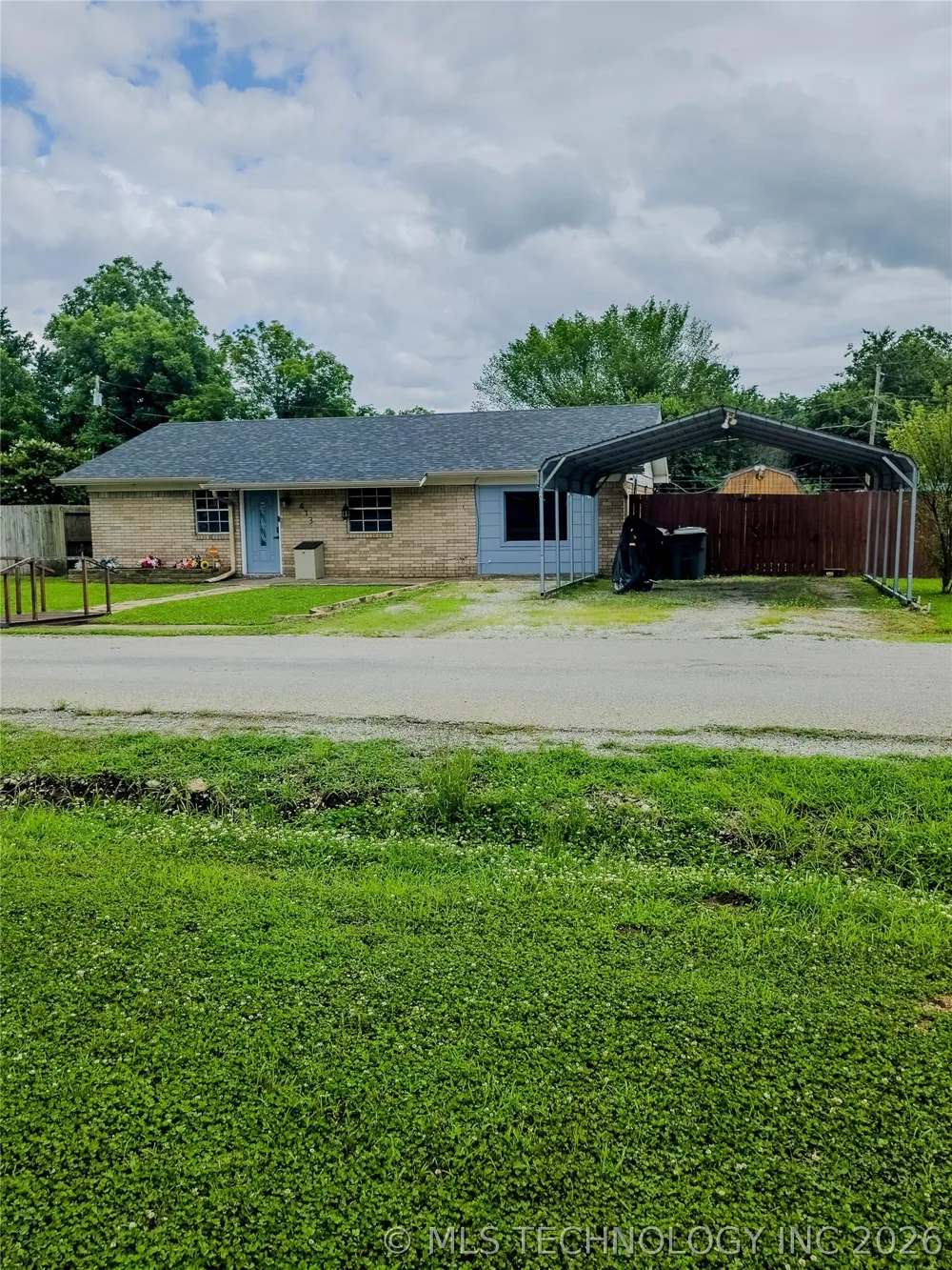 413 Stanton Calera, OK 74730