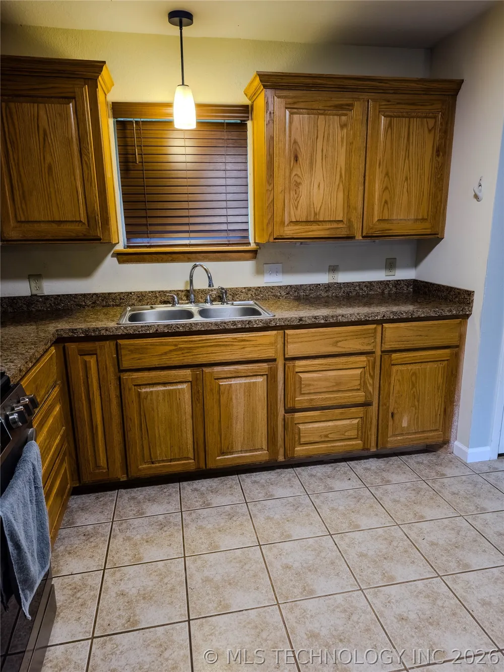 413 Stanton Calera, OK 74730