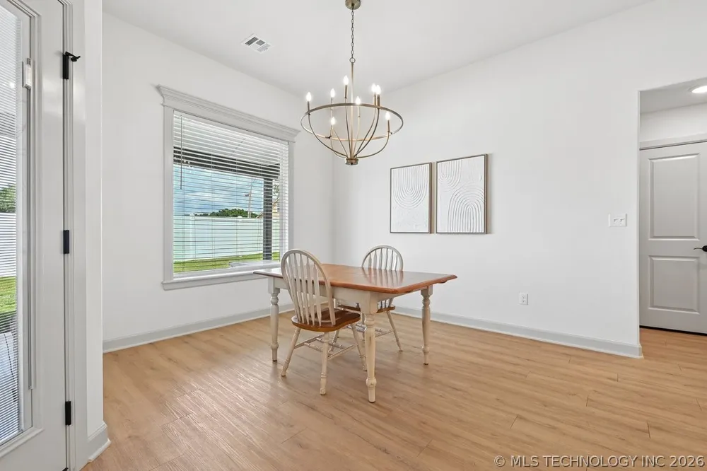 1617 72nd Street Broken Arrow, OK 74014