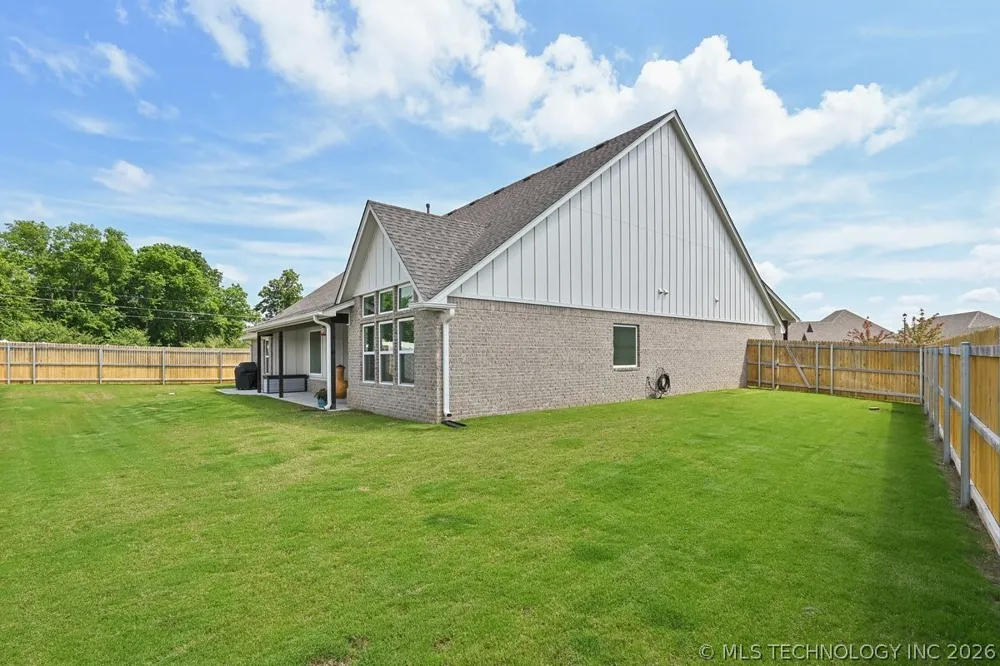 1617 72nd Street Broken Arrow, OK 74014