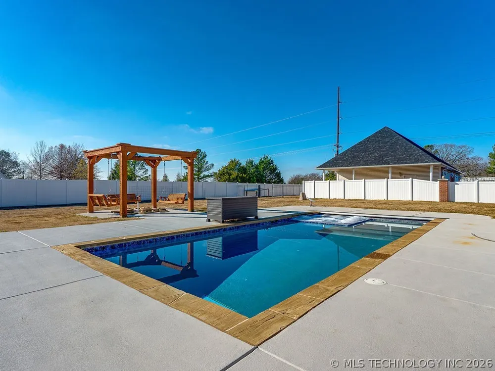12030 County Road 3580 Road Ada, OK 74820