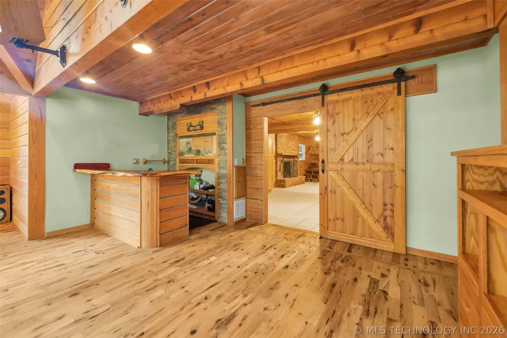 207 Gary Drive Vinita, OK 74301