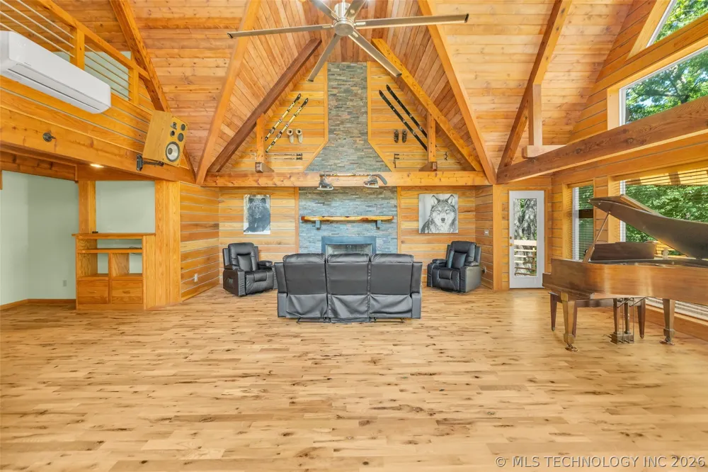 207 Gary Drive Vinita, OK 74301