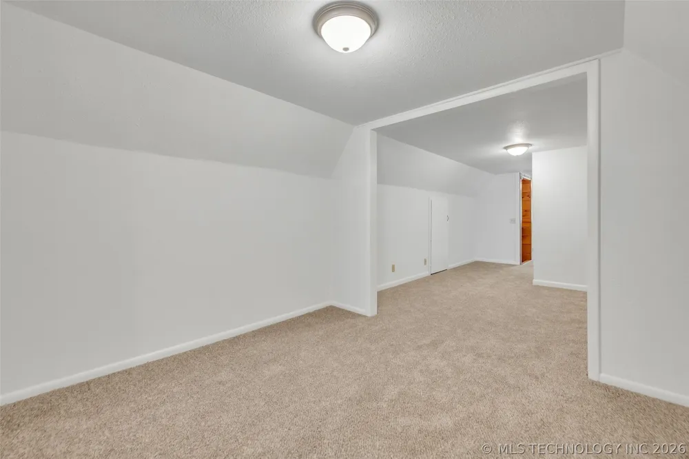 207 Gary Drive Vinita, OK 74301
