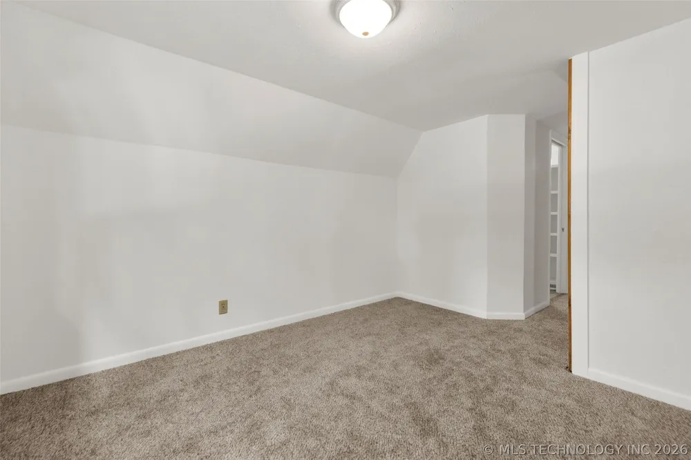 207 Gary Drive Vinita, OK 74301