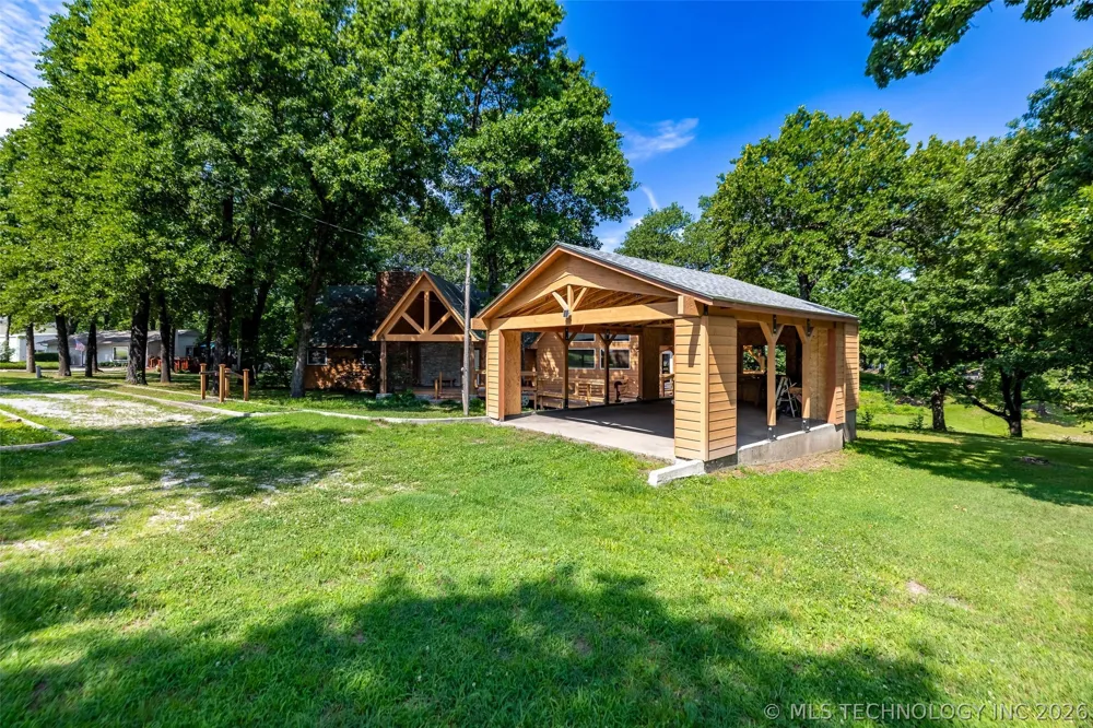 207 Gary Drive Vinita, OK 74301