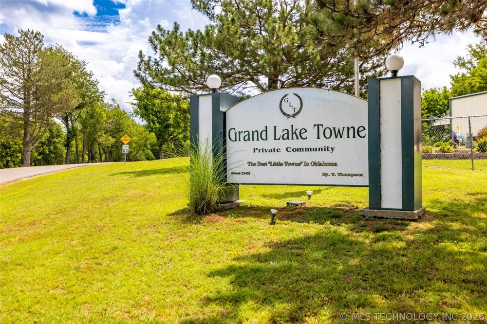 207 Gary Drive Vinita, OK 74301