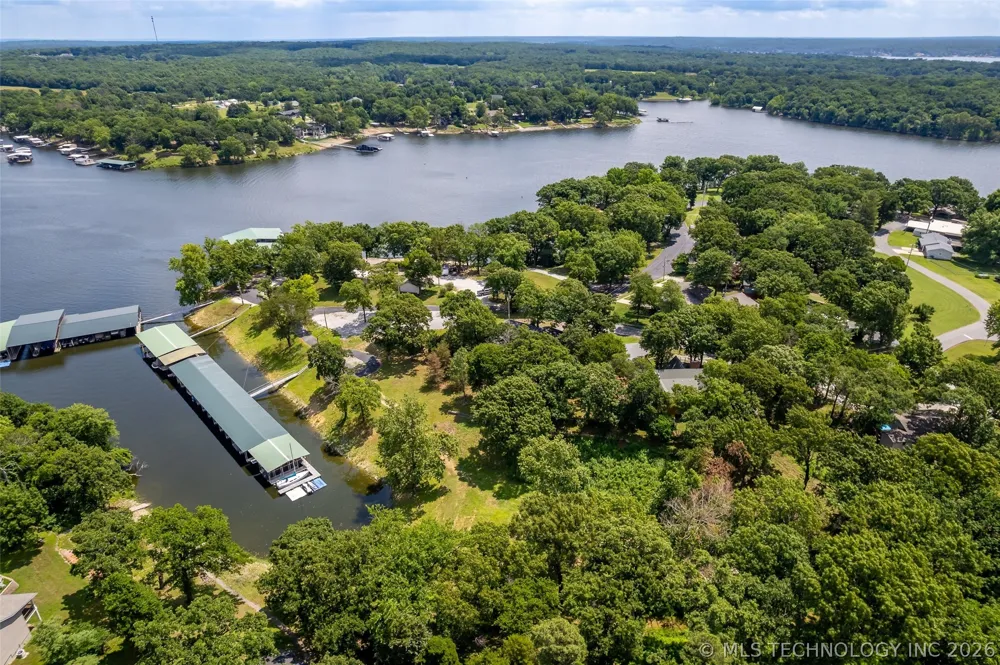 207 Gary Drive Vinita, OK 74301