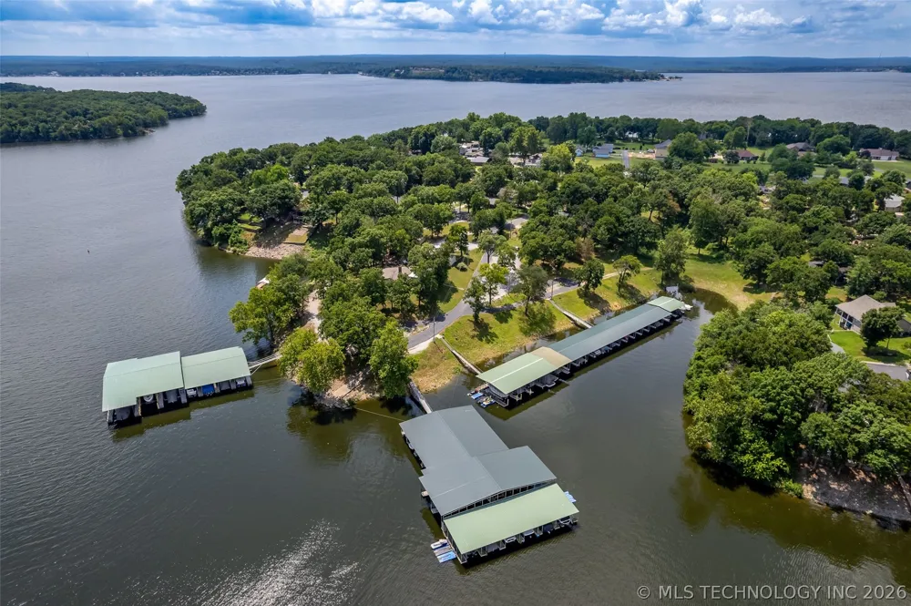 207 Gary Drive Vinita, OK 74301