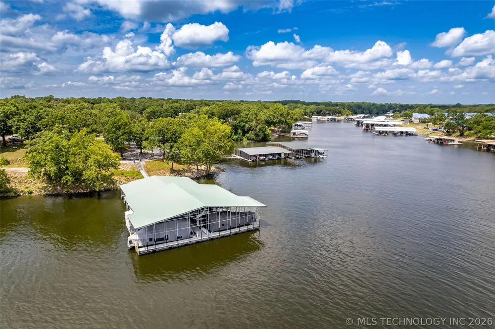 207 Gary Drive Vinita, OK 74301