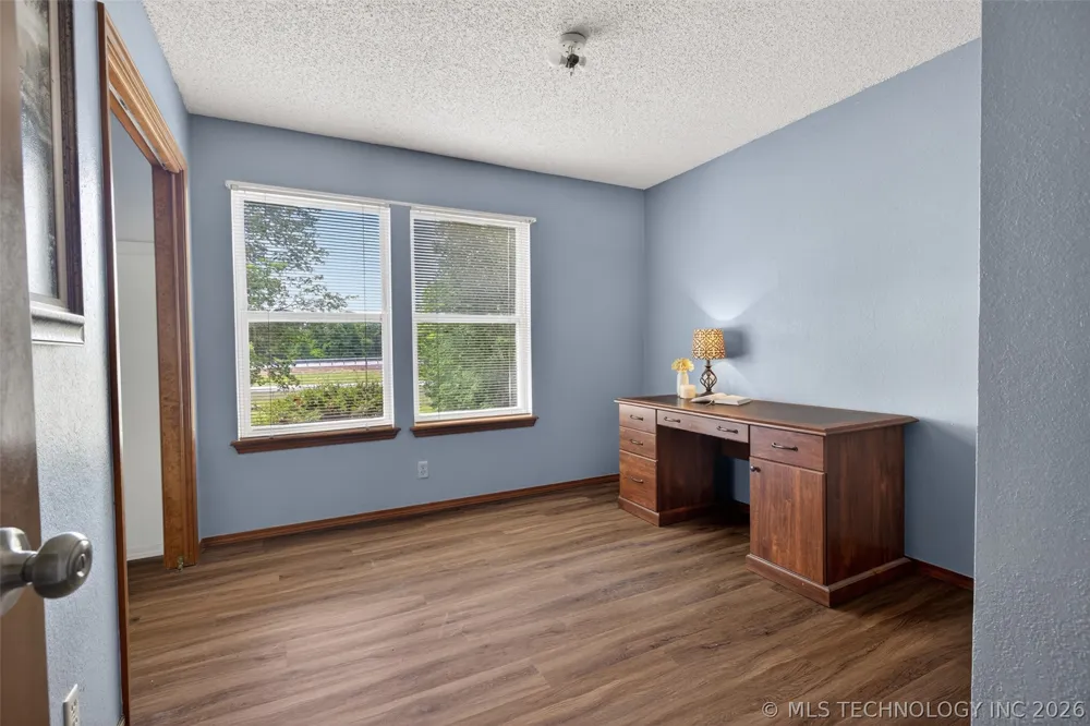 1259 Peninsula Drive Cleveland, OK 74020