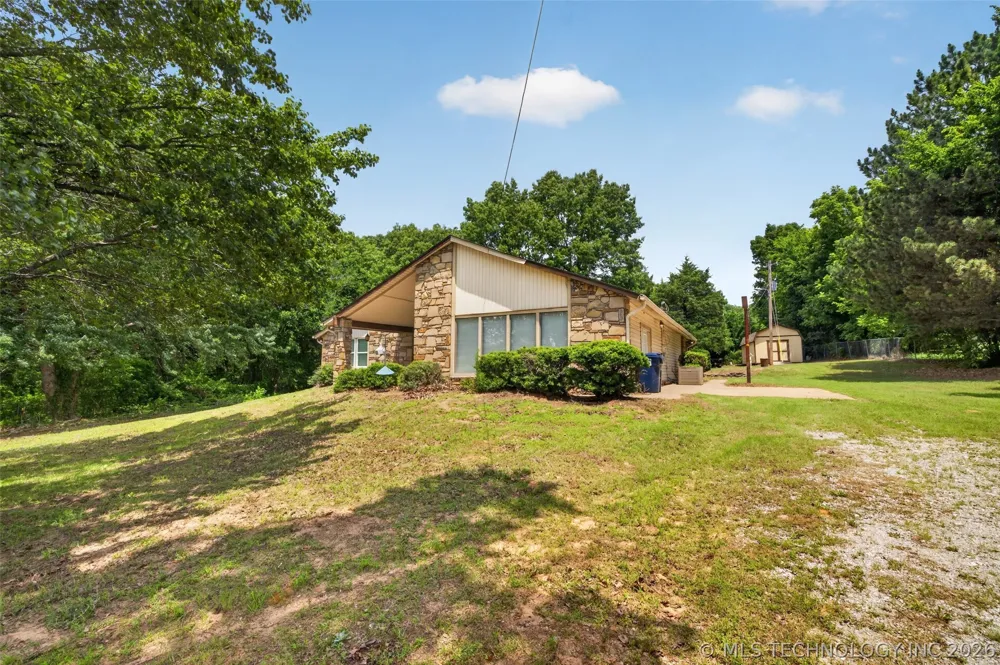 1259 Peninsula Drive Cleveland, OK 74020