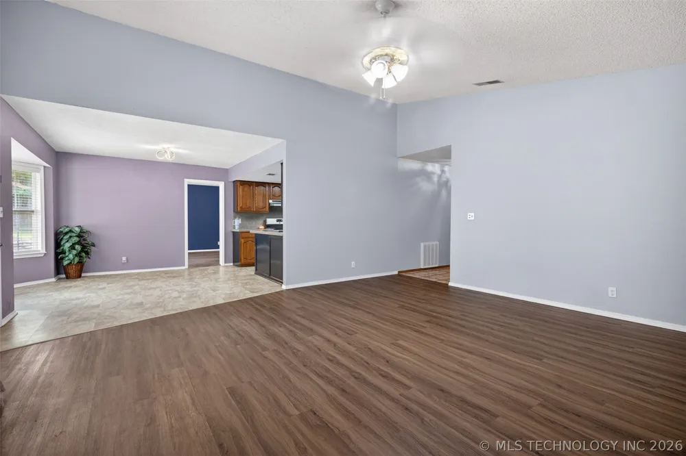 1259 Peninsula Drive Cleveland, OK 74020