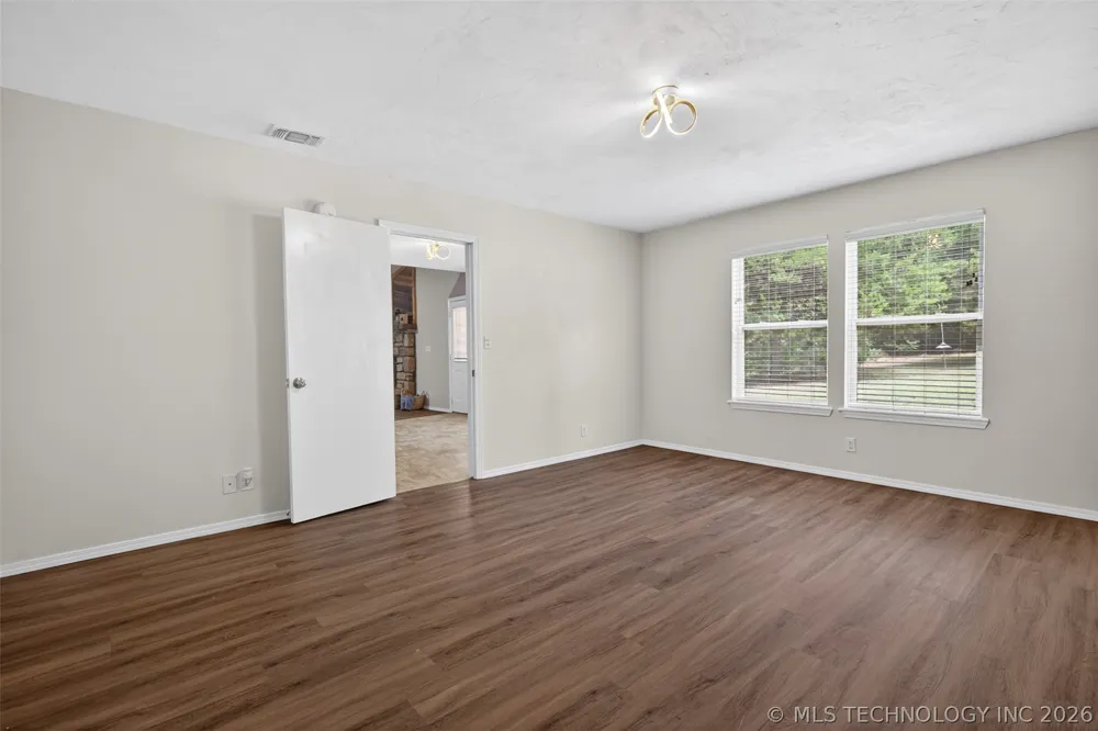 1259 Peninsula Drive Cleveland, OK 74020