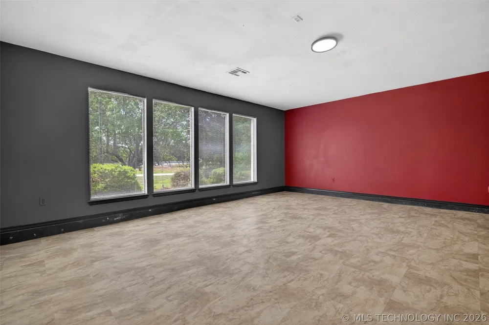 1259 Peninsula Drive Cleveland, OK 74020