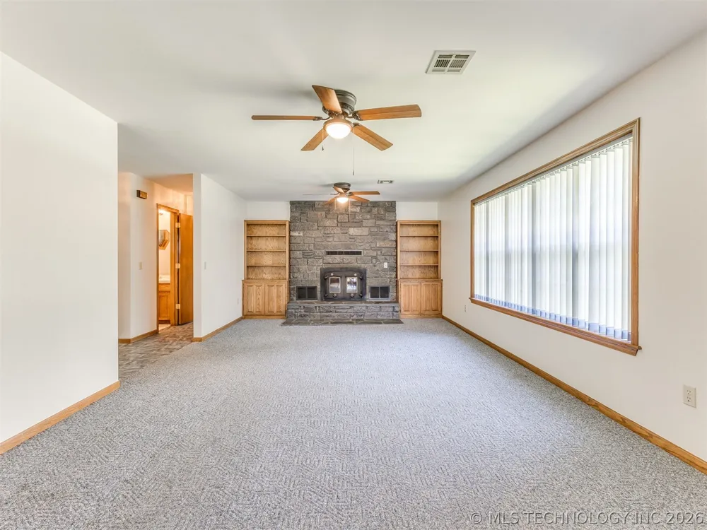 32069 Meadow Lane Mannford, OK 74044