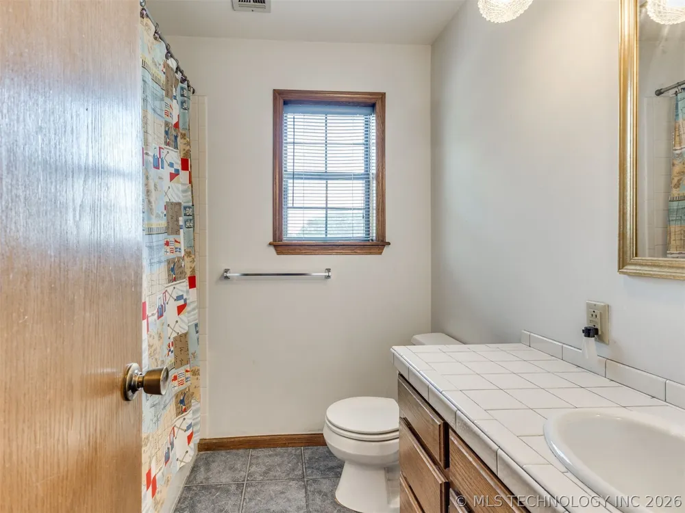32069 Meadow Lane Mannford, OK 74044