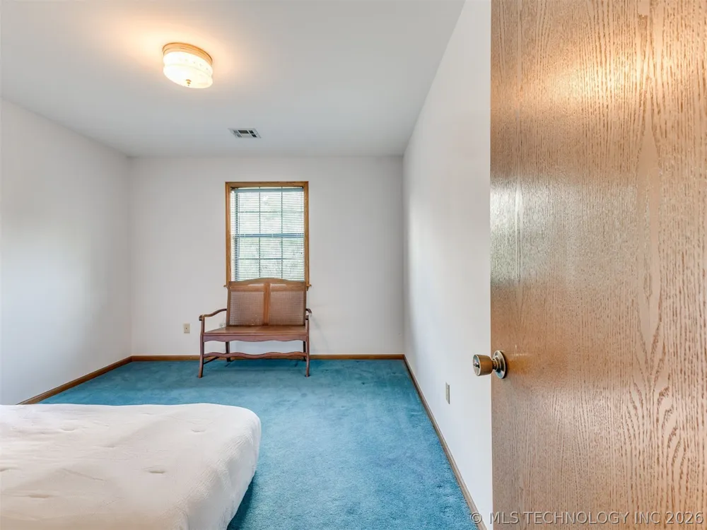 32069 Meadow Lane Mannford, OK 74044