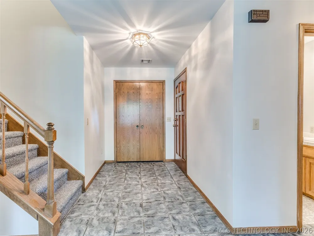 32069 Meadow Lane Mannford, OK 74044