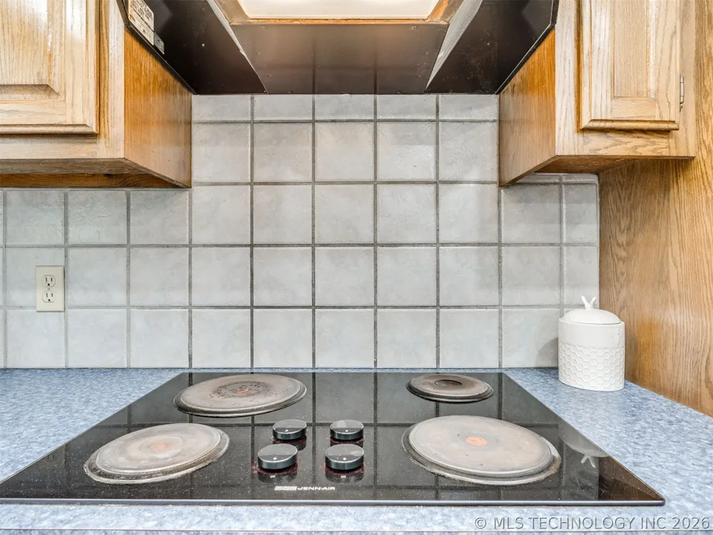 32069 Meadow Lane Mannford, OK 74044