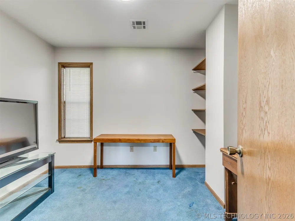 32069 Meadow Lane Mannford, OK 74044