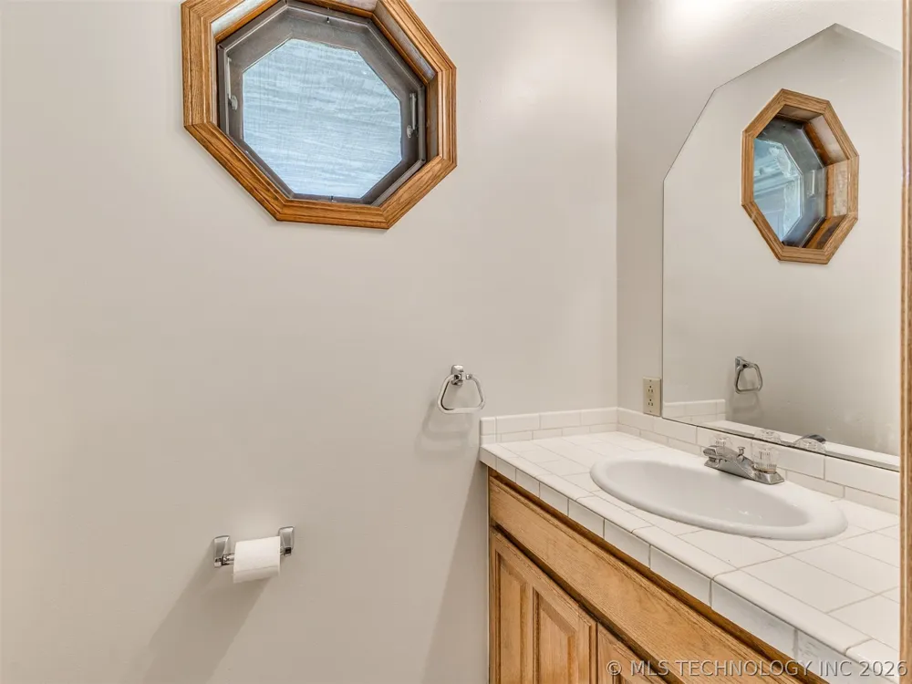 32069 Meadow Lane Mannford, OK 74044