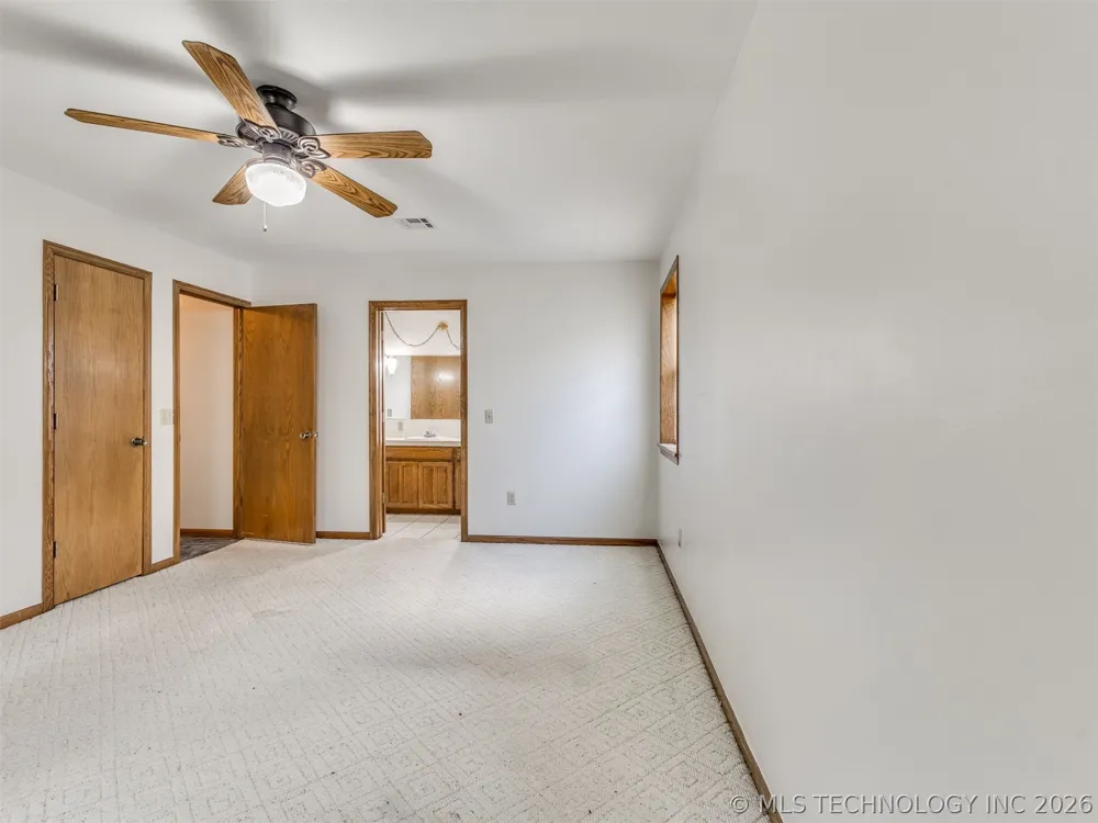 32069 Meadow Lane Mannford, OK 74044
