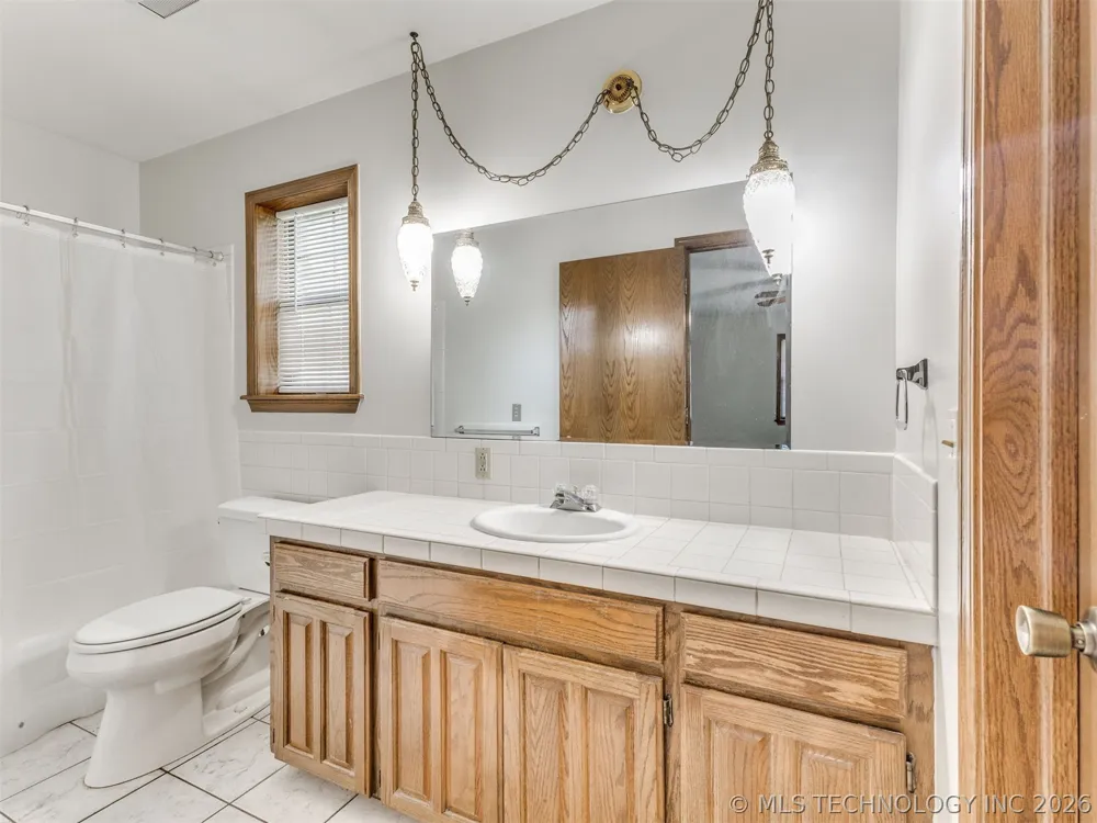 32069 Meadow Lane Mannford, OK 74044