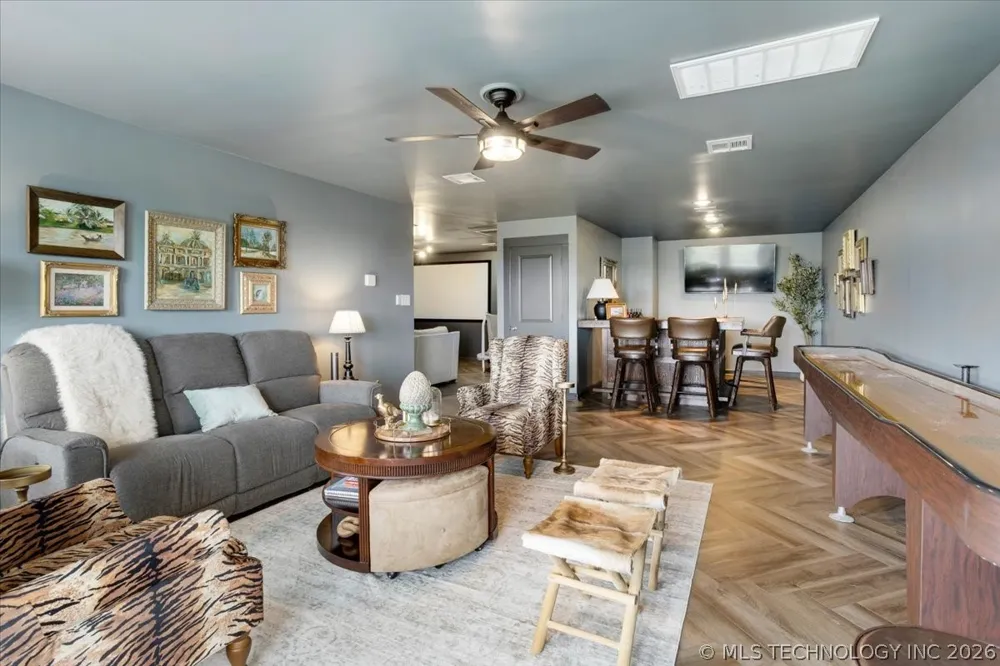 3419 Castle Court Durant, OK 74701