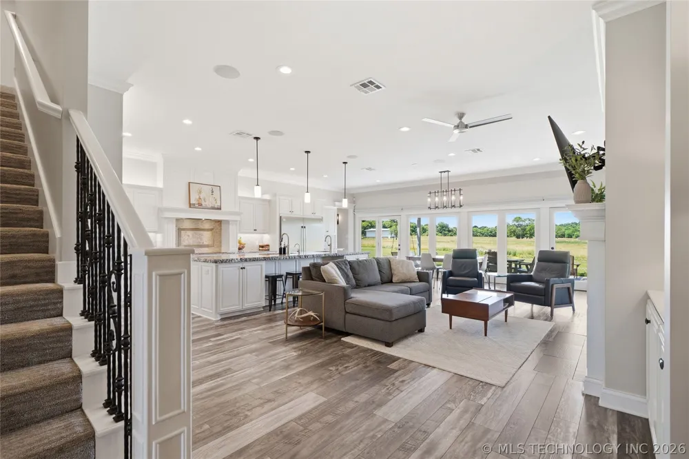 4203 E 191st Street S Bixby, OK 74008