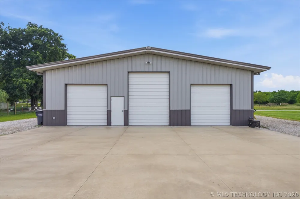 4203 E 191st Street S Bixby, OK 74008