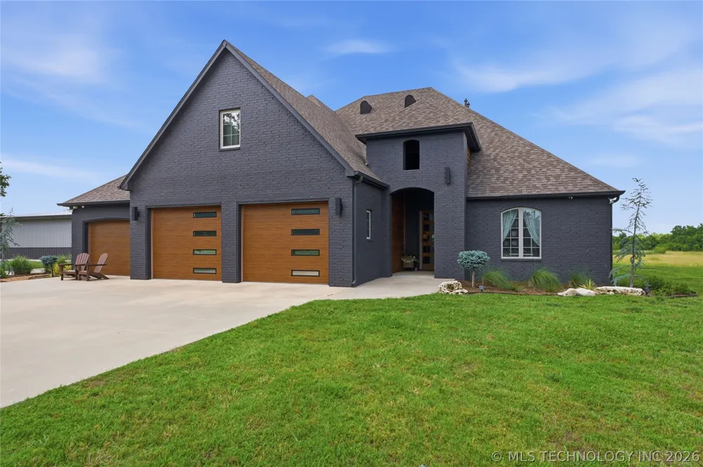 4203 E 191st Street S Bixby, OK 74008