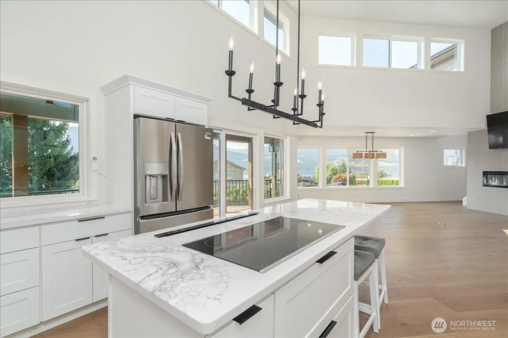 755 Wapato Way Manson, WA 98831