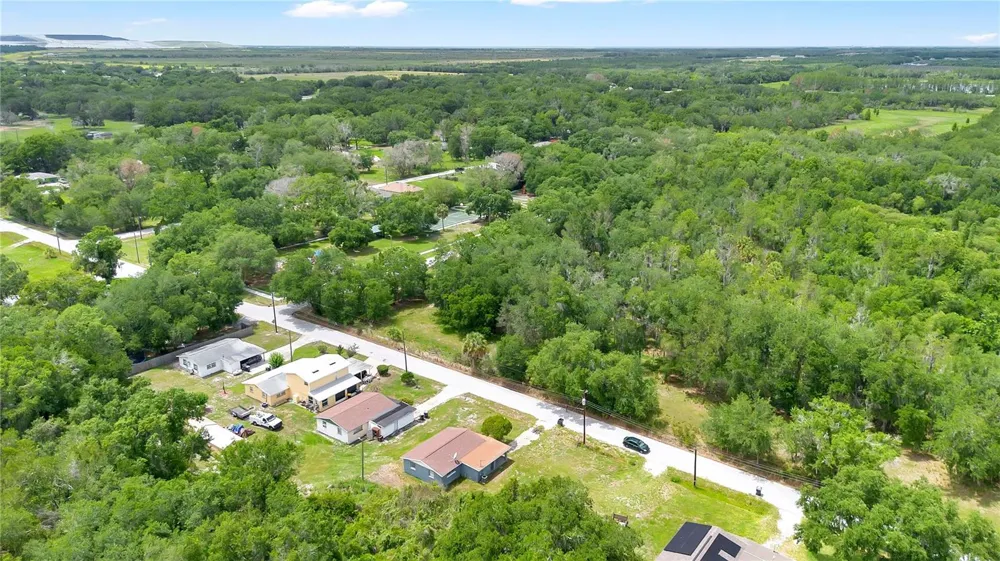 255 HOOKER STREET Mulberry, FL 33860
