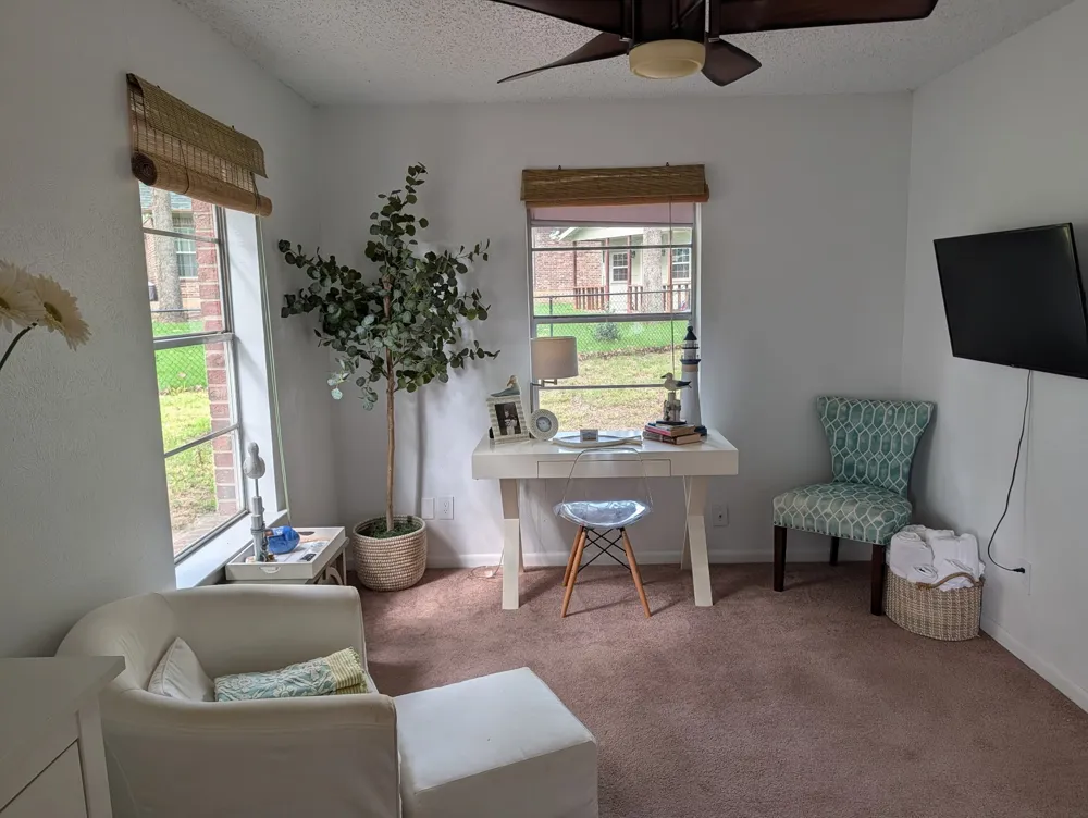 155 Lake Drive Enchanted Oaks, TX 75156