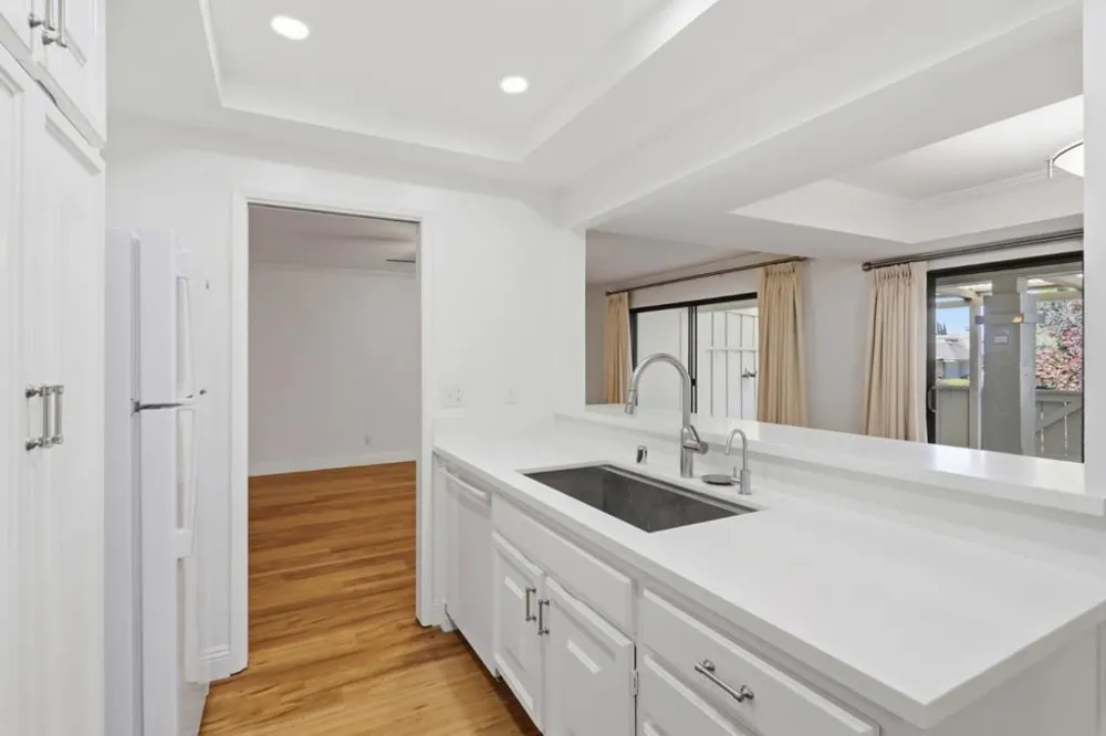 5438 Cribari Green San Jose, CA 95135