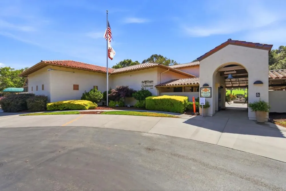 5438 Cribari Green San Jose, CA 95135