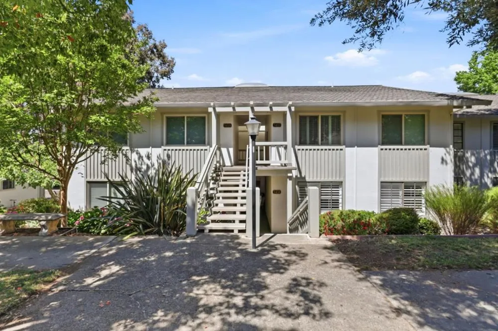 5438 Cribari Green San Jose, CA 95135