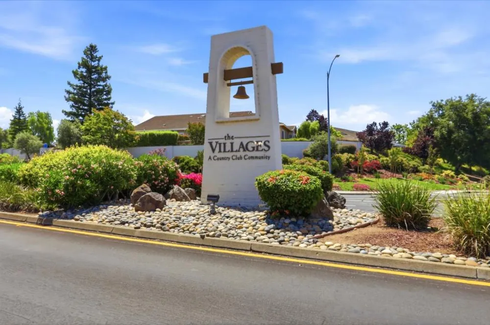 5438 Cribari Green San Jose, CA 95135