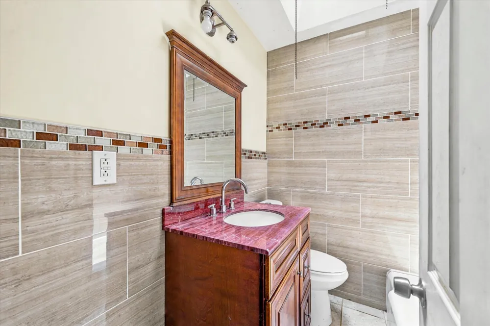 6701 KINDRED STREET Philadelphia, PA 19149