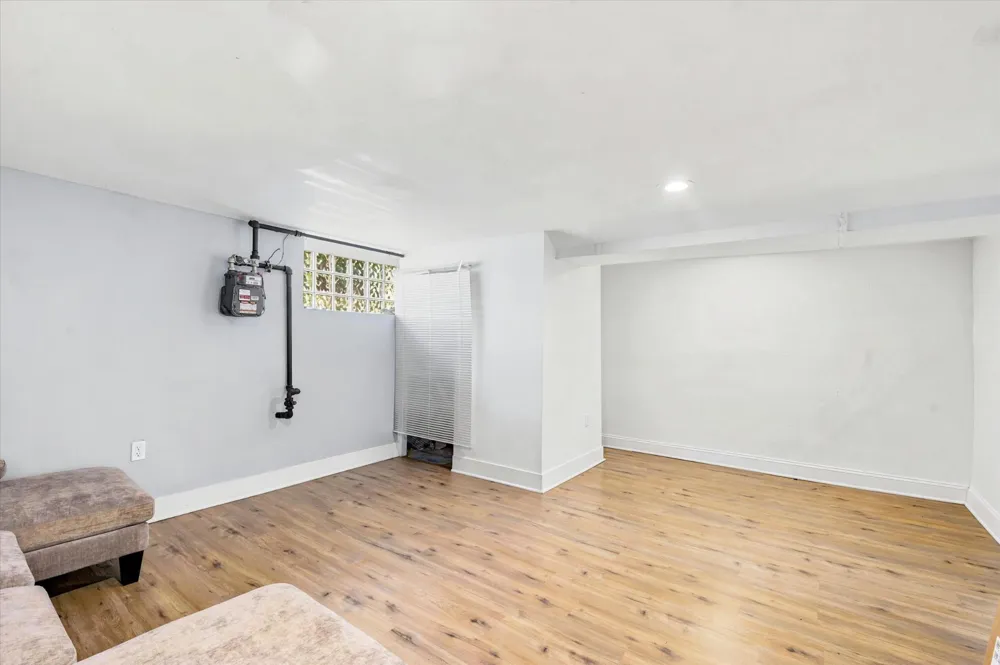 6701 KINDRED STREET Philadelphia, PA 19149