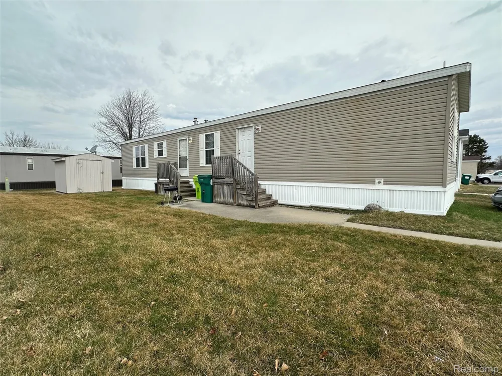 37789 Joplin Dr Clinton Charter Township, MI 48036