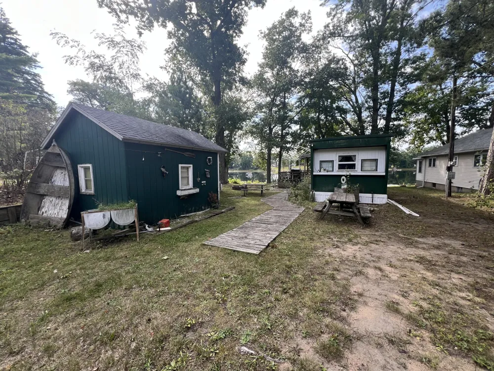 5193 E Hightower Lake Road Newfield Township, MI 49421