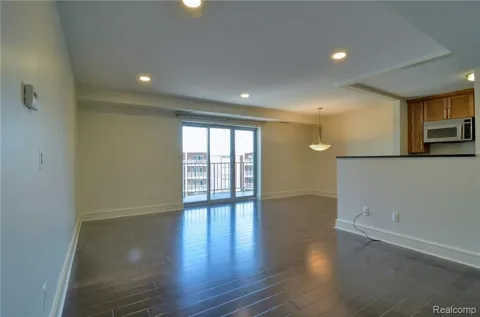 411 S OLD WOODWARD AVENUE #1001