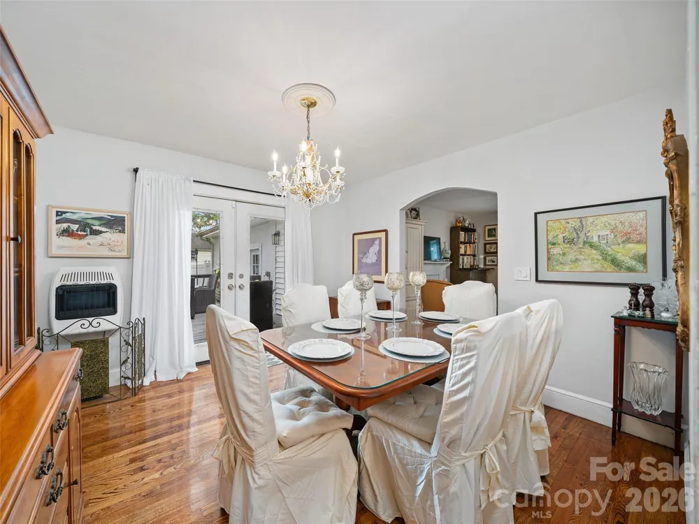 44 Hemlock Avenue Spruce Pine, NC 28777